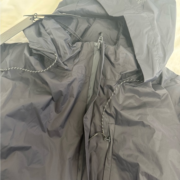 With Tags MENS RAINS Padded Nylon Coat NAVY LARGE - Picture 8 of 13